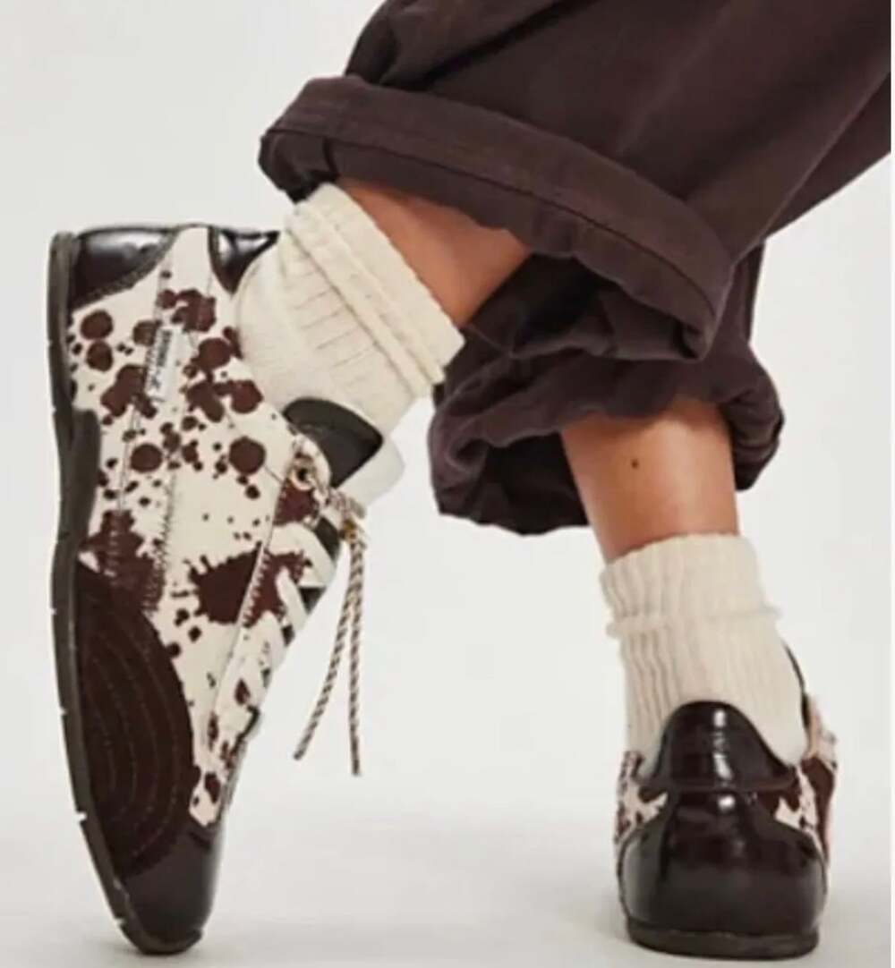 NWOB Bronx Myr-aa Cow Print Patent Leather Low Top Sneakers EU 41 US 10 - Picture 2 of 3
